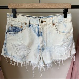Levi’s 550 Shorts